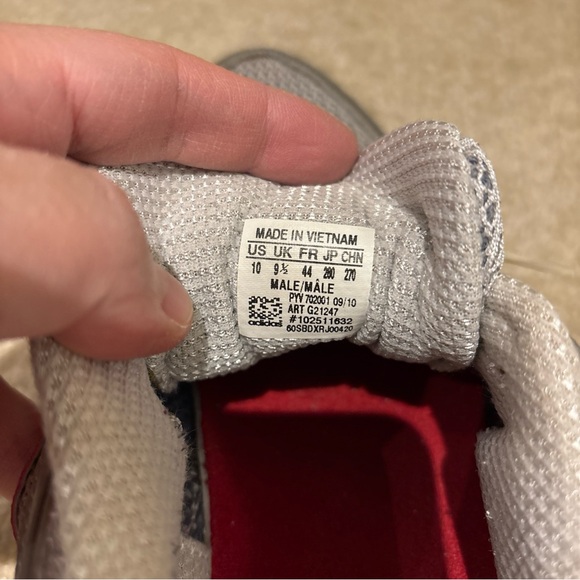 Adidas Adiprene Red Metallic Silver Running Athletic Shoes Sneakers Mens US 10 - Picture 9 of 15